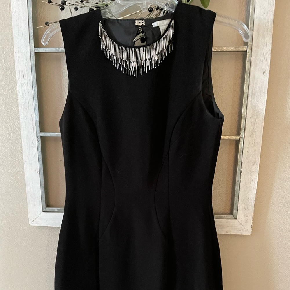 LBD - Picture 3 of 4